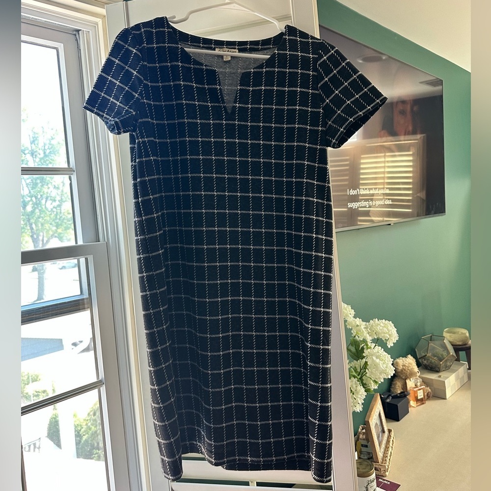 Elegant Black and White Checkered Dress